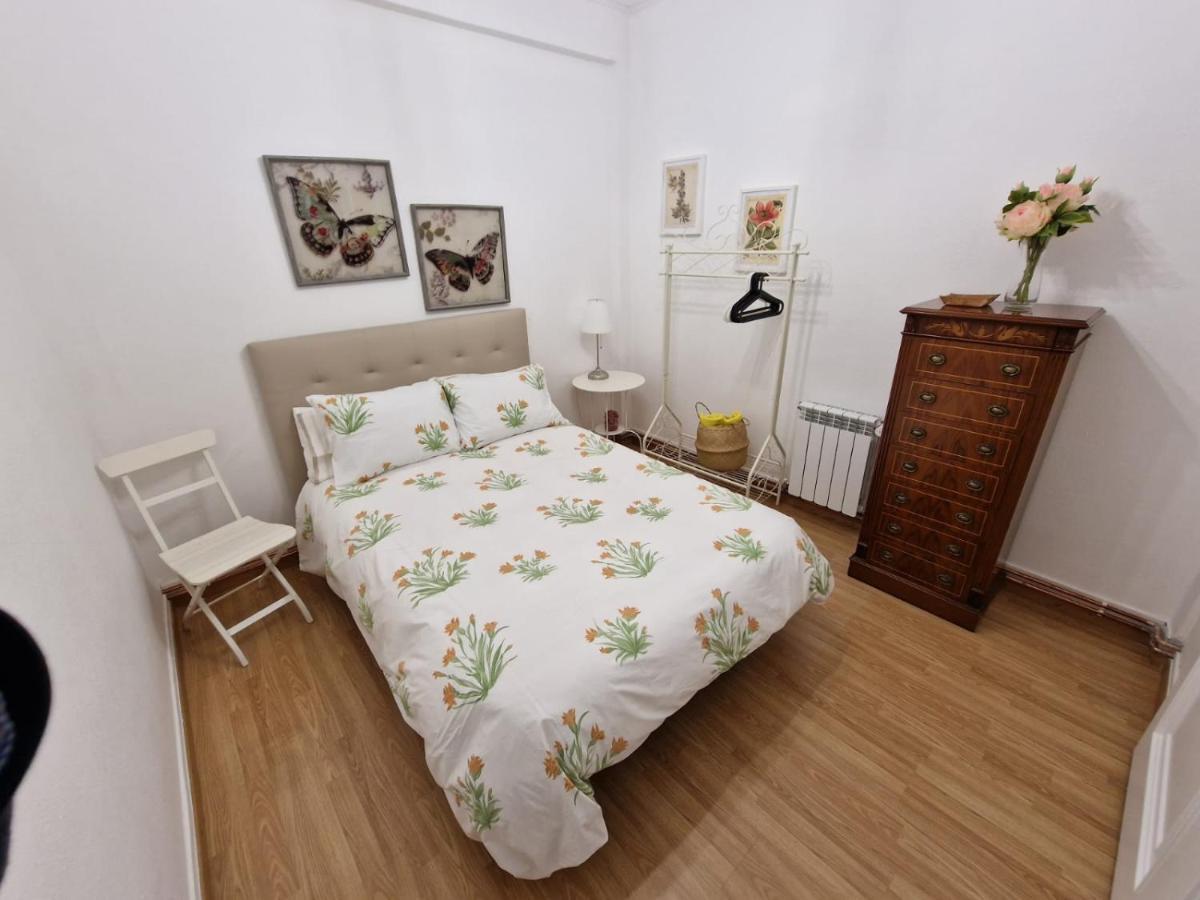 Apartmán Amplio Y Centrico Piso Con Patio. A Coruña Exteriér fotografie